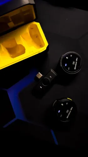 Microfone de lapela com cancelamento de ruído