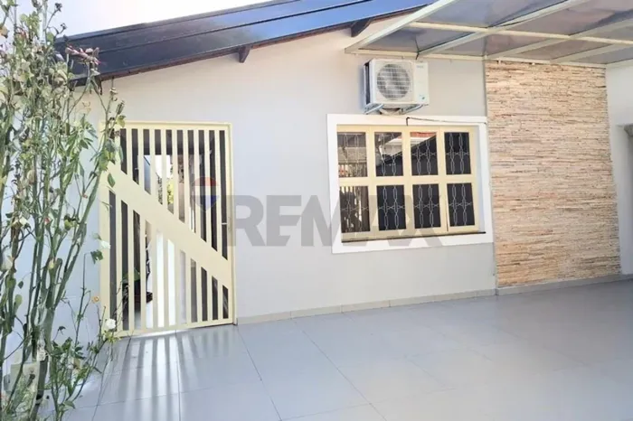 Casa para alugar na Vila Nossa Sra. de Fátima, 2 quartos, 1 Suíte