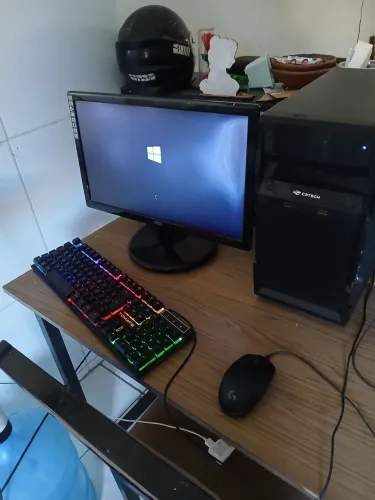 VENDO COMPUTADOR DE MESA