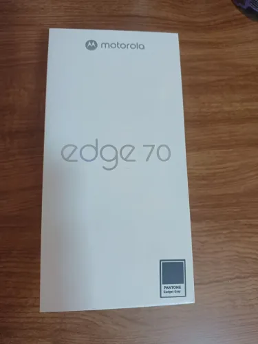[LACRADO] Smartphone Motorola Edge 70, 256GB
