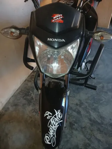 Vende moto fan 160 moto quitada 2026 