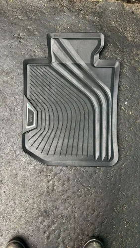Tapete BMW original semi novo