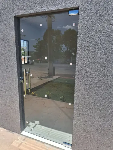 Porta de Vidro 100x210?