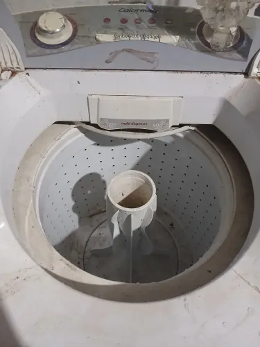 vendo essas duas máquinas de lavar a consul de 12kg colomarq 11kg