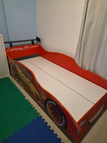 Cama infantil solteiro Mcqueen