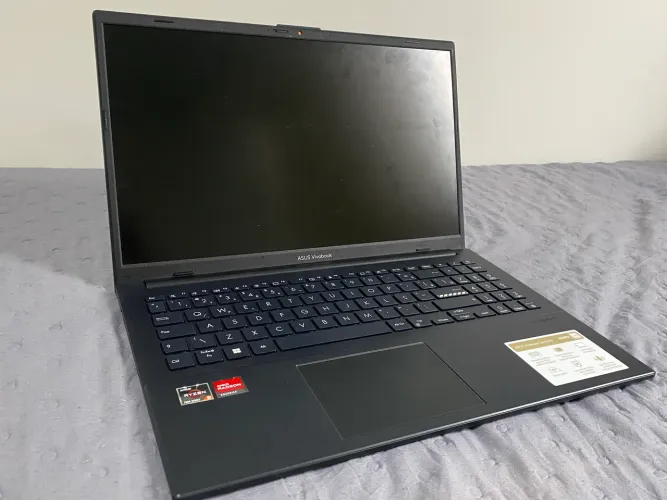 Notebook Asus Vivobook Go 15 | Ryzen 5 7000 series | 8gb RAM | 512gb SSD