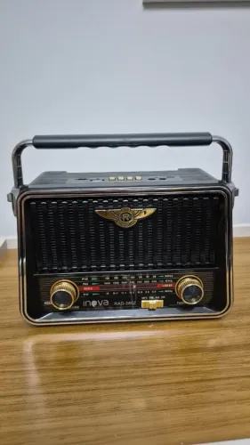 Rádio retrô portátil Inova RAD-280Z