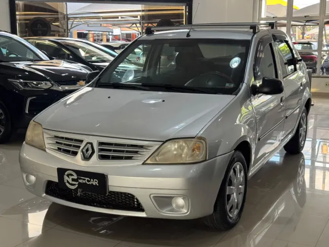 Renault Logan Expression Hi-flex 1.6 8V 4P 2010