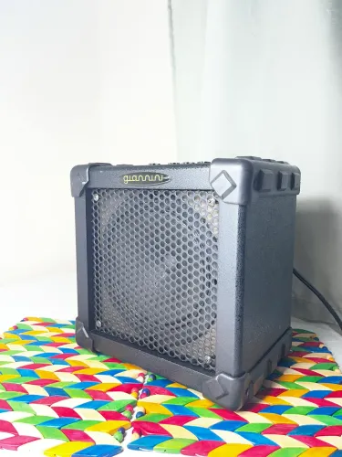 Amplificador Giannini G6 Mini