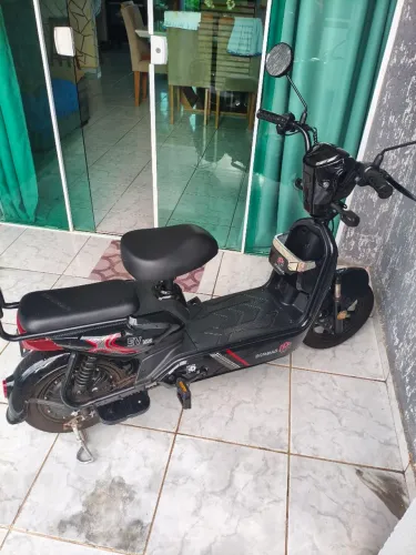 Scooter 500w BONMAD EV 1113 semi nova