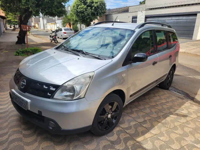 Nissan Livina Grand SL 1.8 16V Flex Fuel Aut. 2010