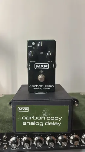 MXR Carbon Copy Delay