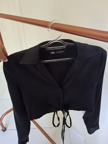 Casaquinho cetim da Marca Zara