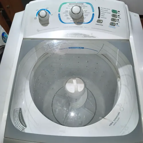 Máquina de lavar roupa