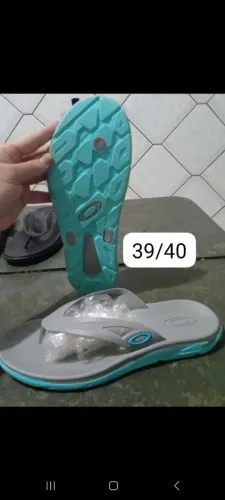 Chinelos da oakley primeira linha 
