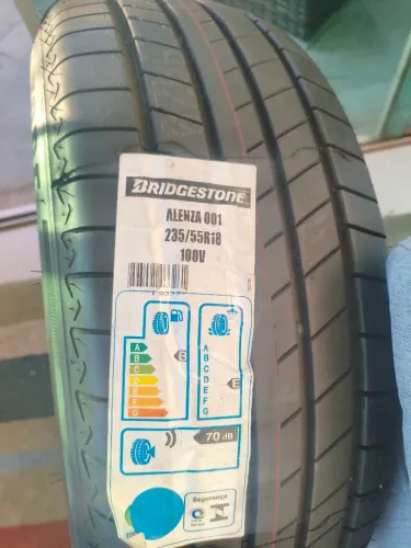 Vendo Pneu Bridgestone
