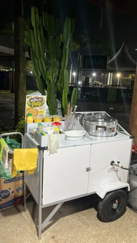 Carrinho de milho verde