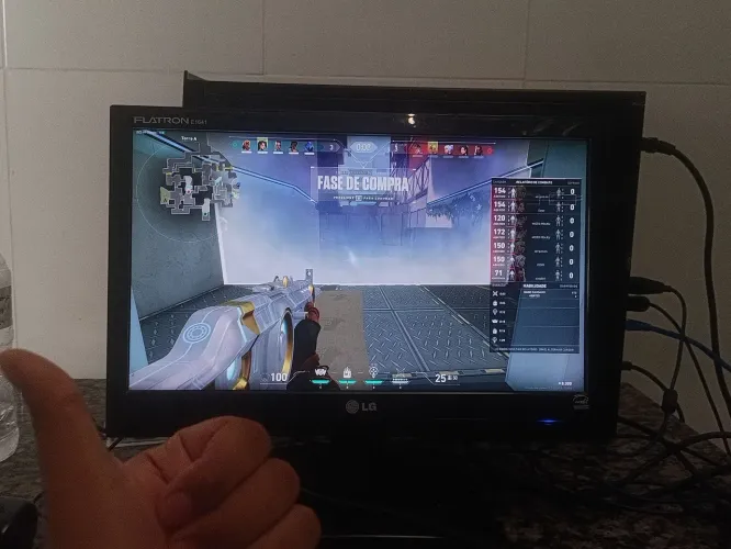 Computador de entrada para trabalha