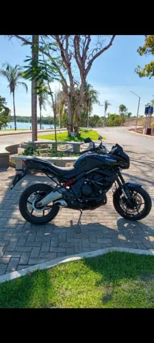 OPORTUNIDADE - KAWASAKI VERSYS 650cc