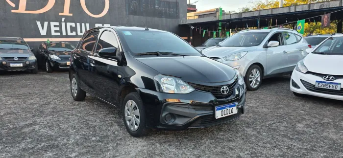 Toyota Etios X 1.3 Flex 16V 5P Mec. 2020