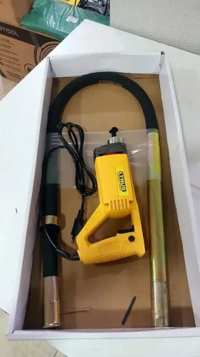 Vibrador de concreto portatil 1500w- Lynus (Loja/Novo)