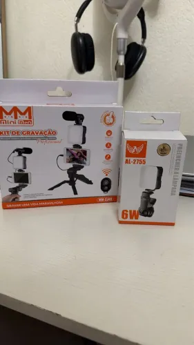 KIT TRIPÉ + 2 LEDS PARA FOTOS E VÍDEOS