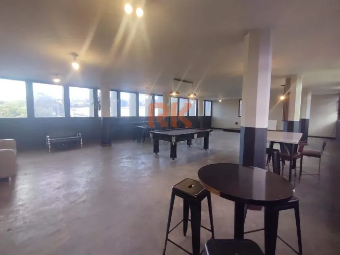 Sala Comercial para Alugar em São Francisco, BH | 120 m²