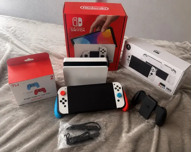 Nintendo switch OLED DESBLOQUEADO TROCO