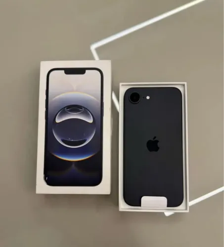 ? iPhone 16e 256GB ? Saúde da Bateria 100%, Novo e Sem Detalhes!