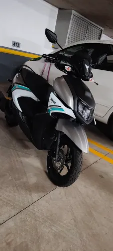Vende- se com urgência 