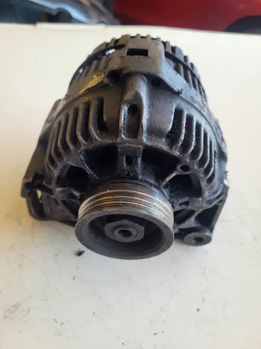 Alternador renault clio 1.0 16v 2003