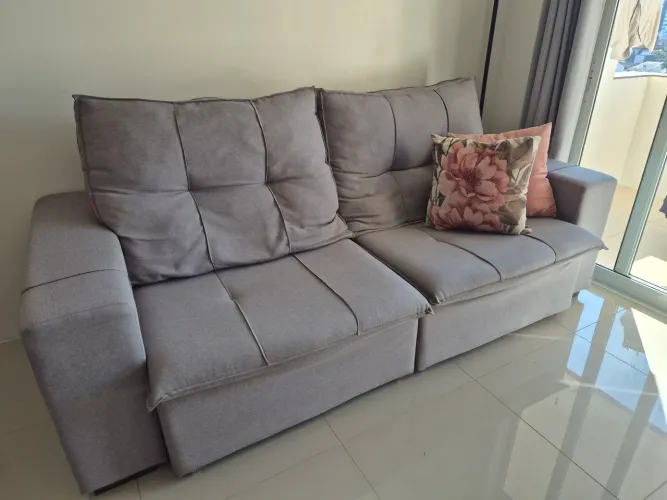 Sofá retrátil 