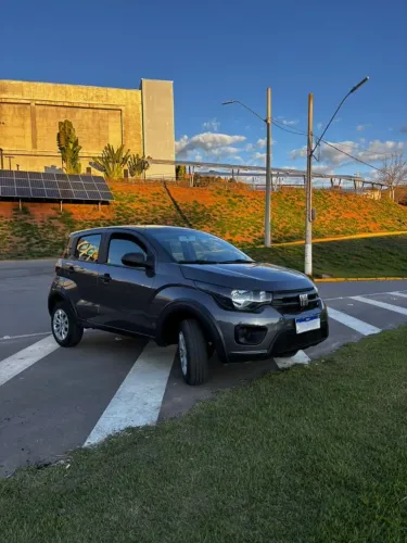 Fiat Mobi Like 1.0 Fire Flex 5P. 2024