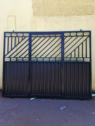 Portão ferro