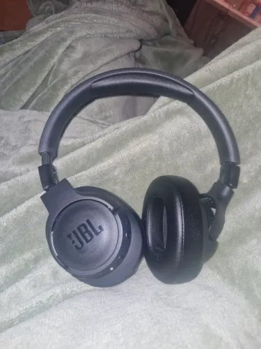 JBL TUNE 770NC