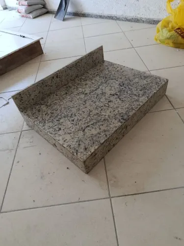 Mesa de granito de 70x50 e 80x50