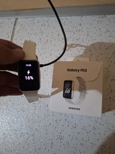 Galaxy Fit3