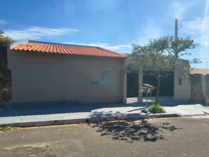 Casa à Venda no Tangarás em Bauru | 3 Quartos e Aceita Financiamento