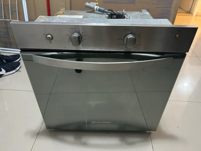 Forno Brastemp 77 litros imbutir