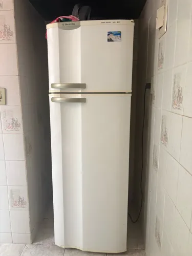 Geladeira Electrolux 2 portas
