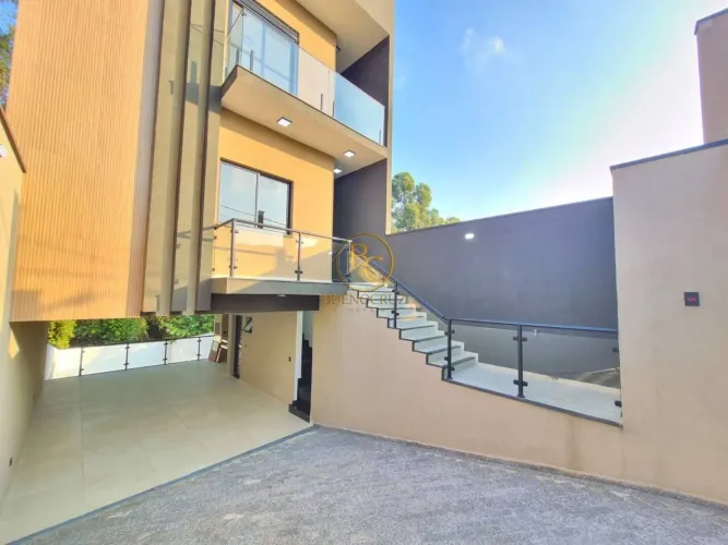 Casa com 3 quartos à venda, 149 m² por R$ 980.000 - Jardim Serra Grande - Caieiras/SP