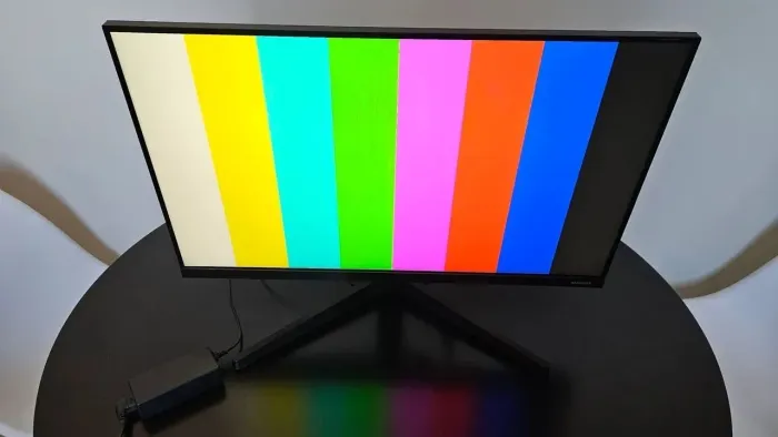 Monitor Samsung 24" IPS FHD 75Hz (Série T350) - Estado de Novo