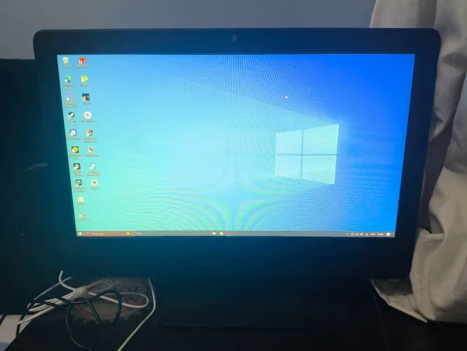 Computador ALL in one Intel i5
