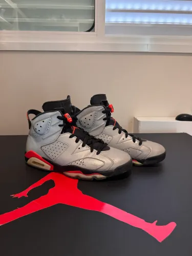 Tênis Jordan 6