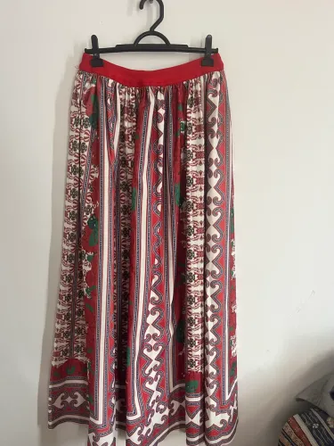 Saia Lança Perfume