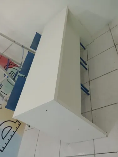 Bancada em MDF para escola ou curso 