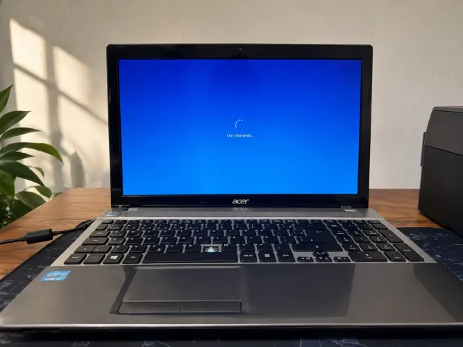 Notebook Acer Aspire V3-571 | Core i3 | Windows 10 | Pronto para Usar