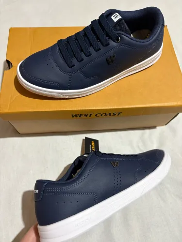 Tênis West Coast 38