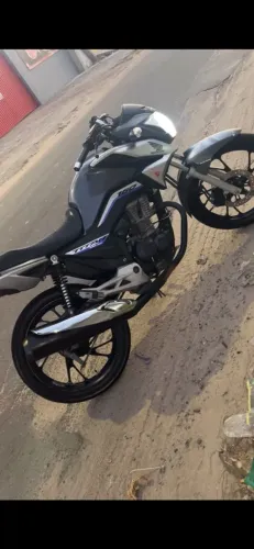 Vendo Titan 160 edição limitada 40 anos