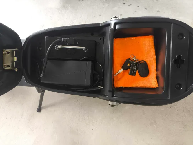 Scooter Elétrica X12 Pro - Pouco Usada e em Estado de Nova!